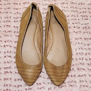 Lucky Brand Tan Leather Pointed Flats